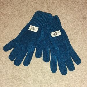 UGG Teal Knit Gloves
